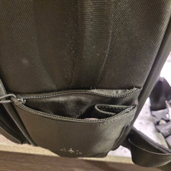 Nomatic Travel Backpack 32L to 41L (USED ONCE) - Picture 10 of 12